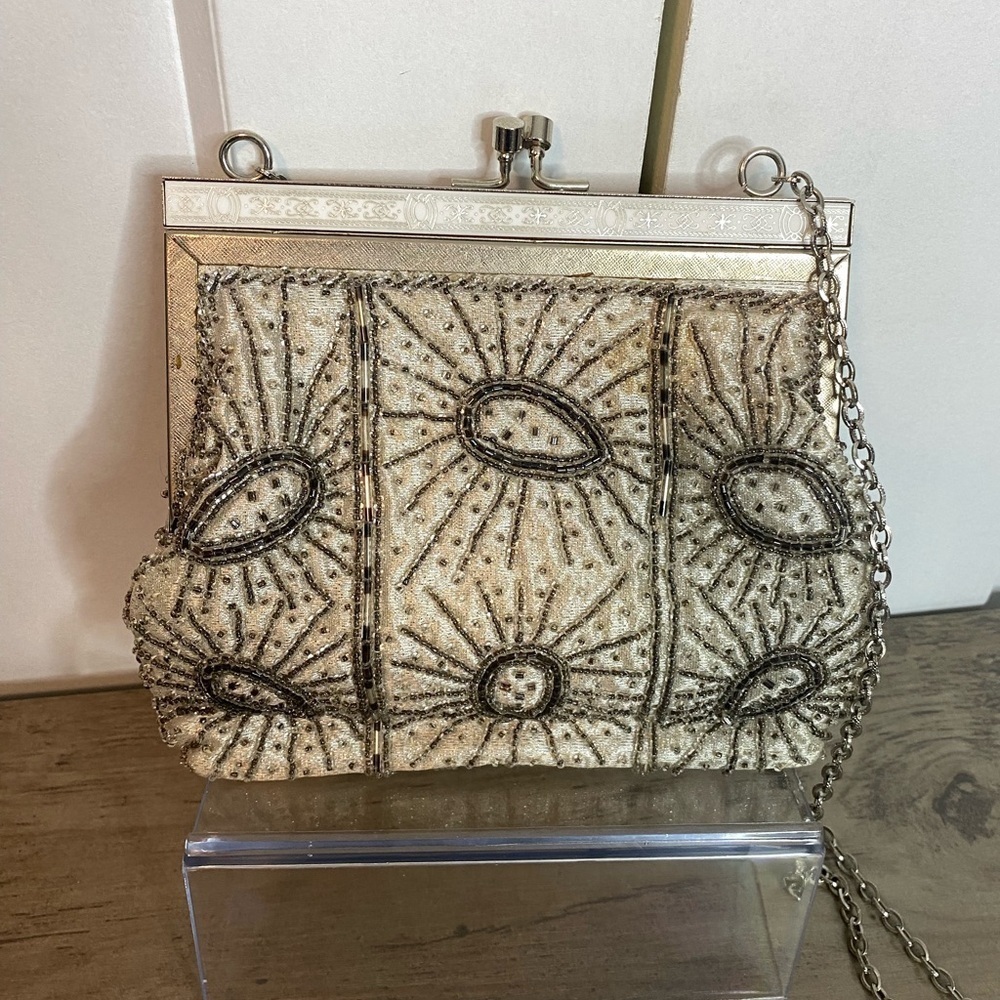Vintage Beaded Cocktail / Evening Bag - white ivory and Silver-vintage condition